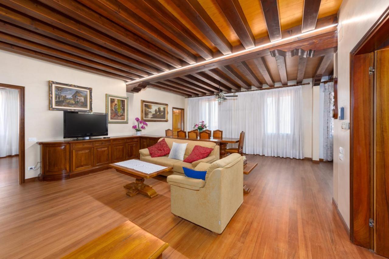 Апартаменты Giulia House Венеция Экстерьер фото
